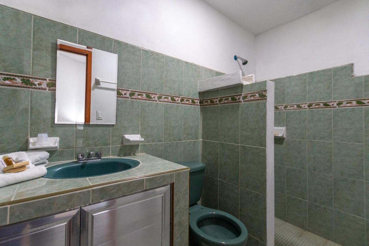 Merida 62 Hostel Ngoại thất bức ảnh