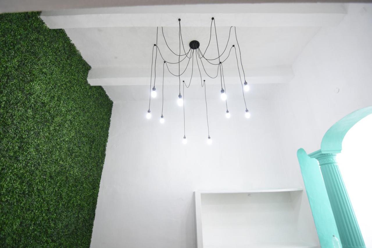 Merida 62 Hostel Ngoại thất bức ảnh