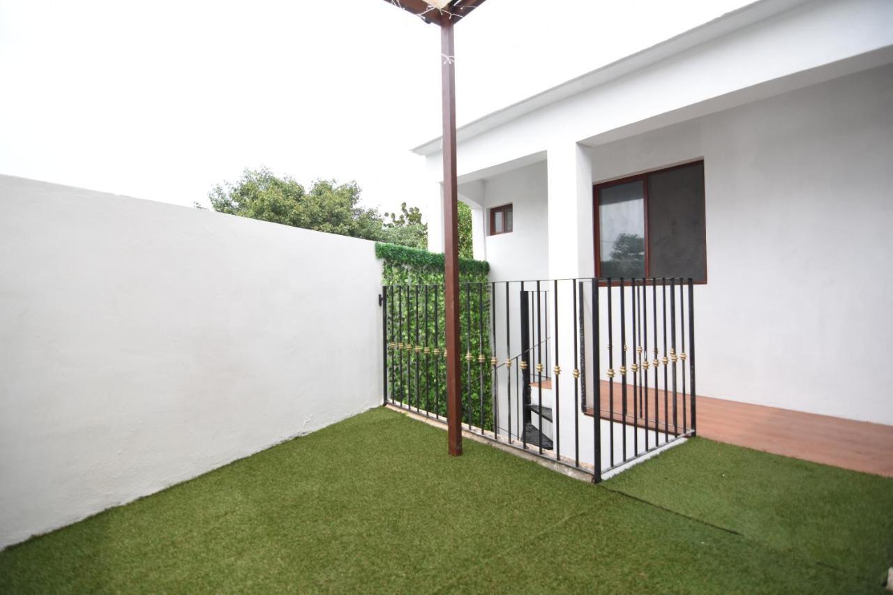 Merida 62 Hostel Ngoại thất bức ảnh