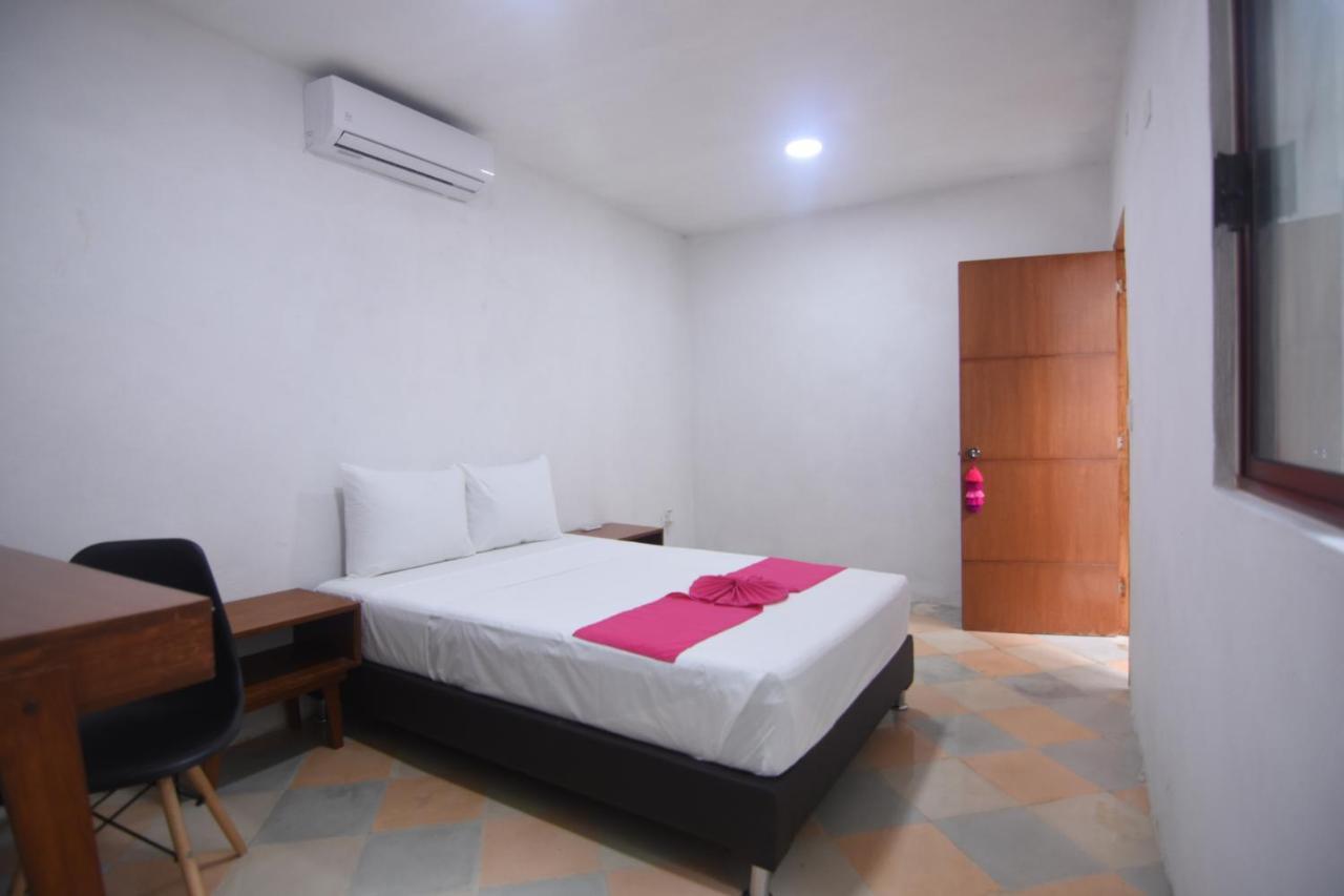 Merida 62 Hostel Ngoại thất bức ảnh