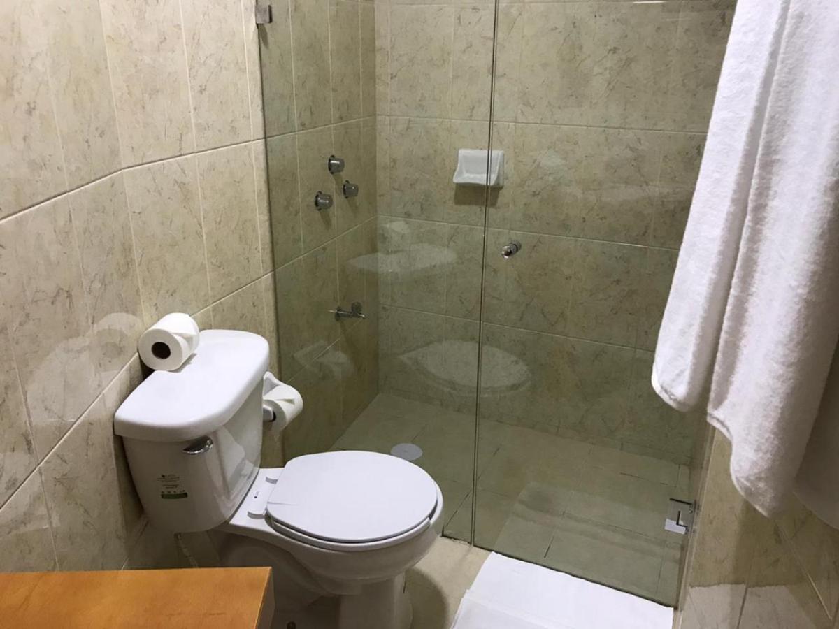 Merida 62 Hostel Ngoại thất bức ảnh