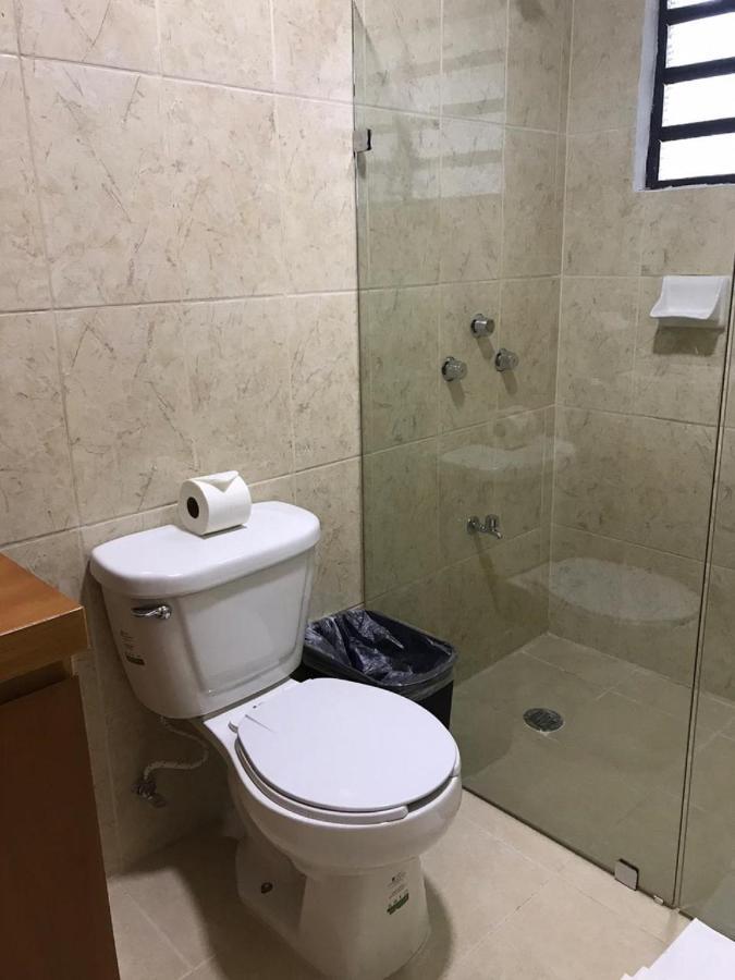 Merida 62 Hostel Ngoại thất bức ảnh